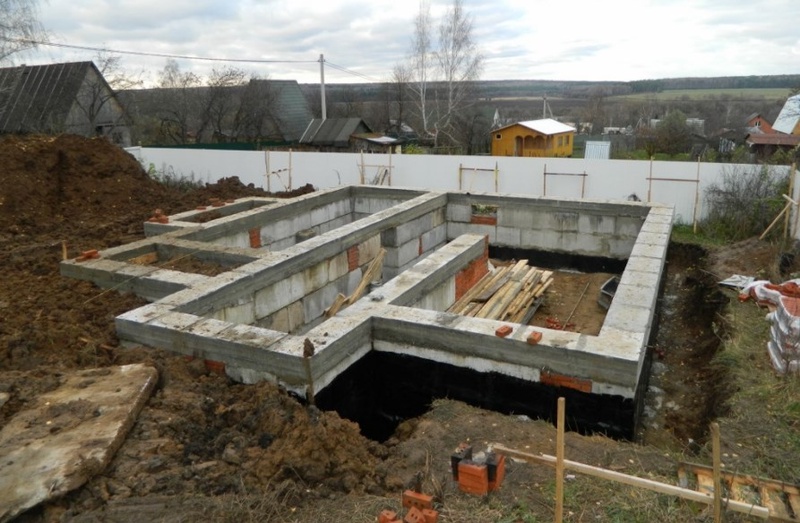 Монтаж подвальной части Монтаж подвальной части